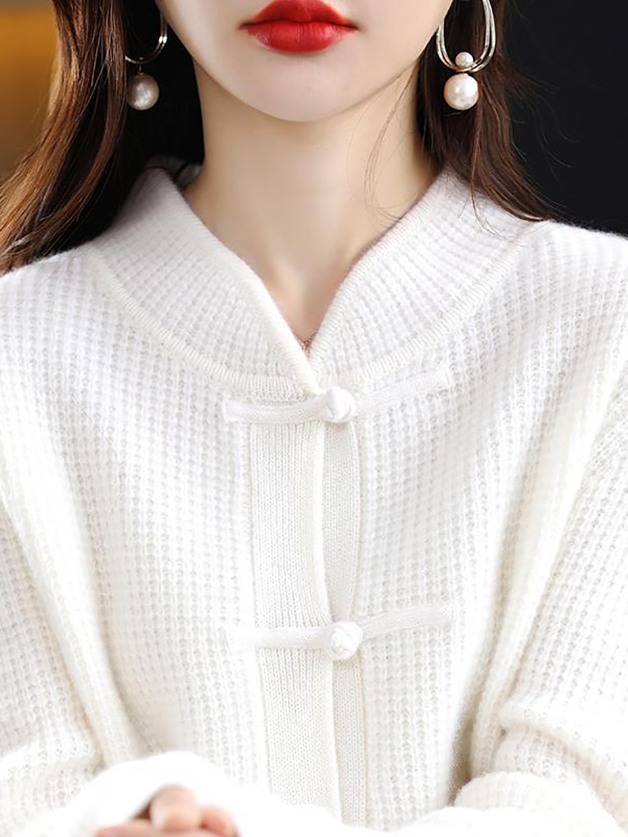 Knitted wool sweater with high collar for women