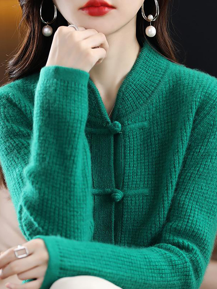 Knitted wool sweater with high collar for women