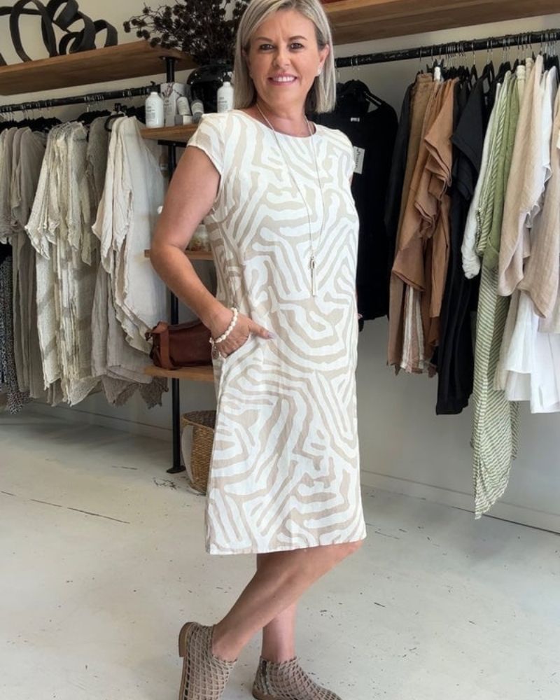 Women's summer dress with round neckline