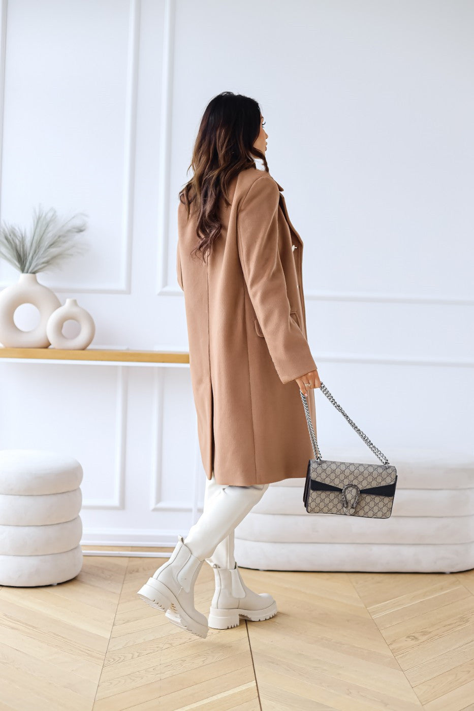 Mid-length buttoned coat for Women