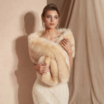 Elegant Shawl in Faux Fur for Women