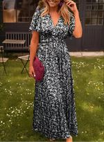 Long Dress with Floral Print and Defined Waist for Women | Ideal for Summer