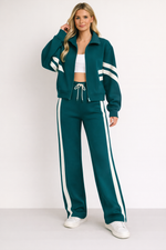 Two-Piece Contrast Sports Set for Women