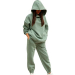 Elegant and Comfortable Hooded Tracksuit for Women