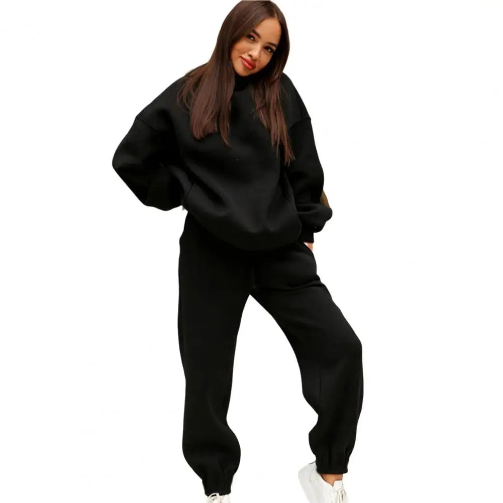 Elegant and Comfortable Hooded Tracksuit for Women