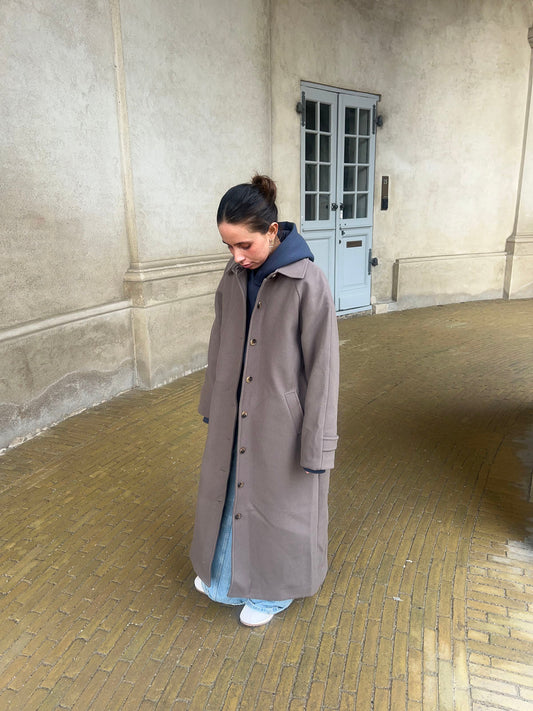 Long Polo Coat with Collar for Women