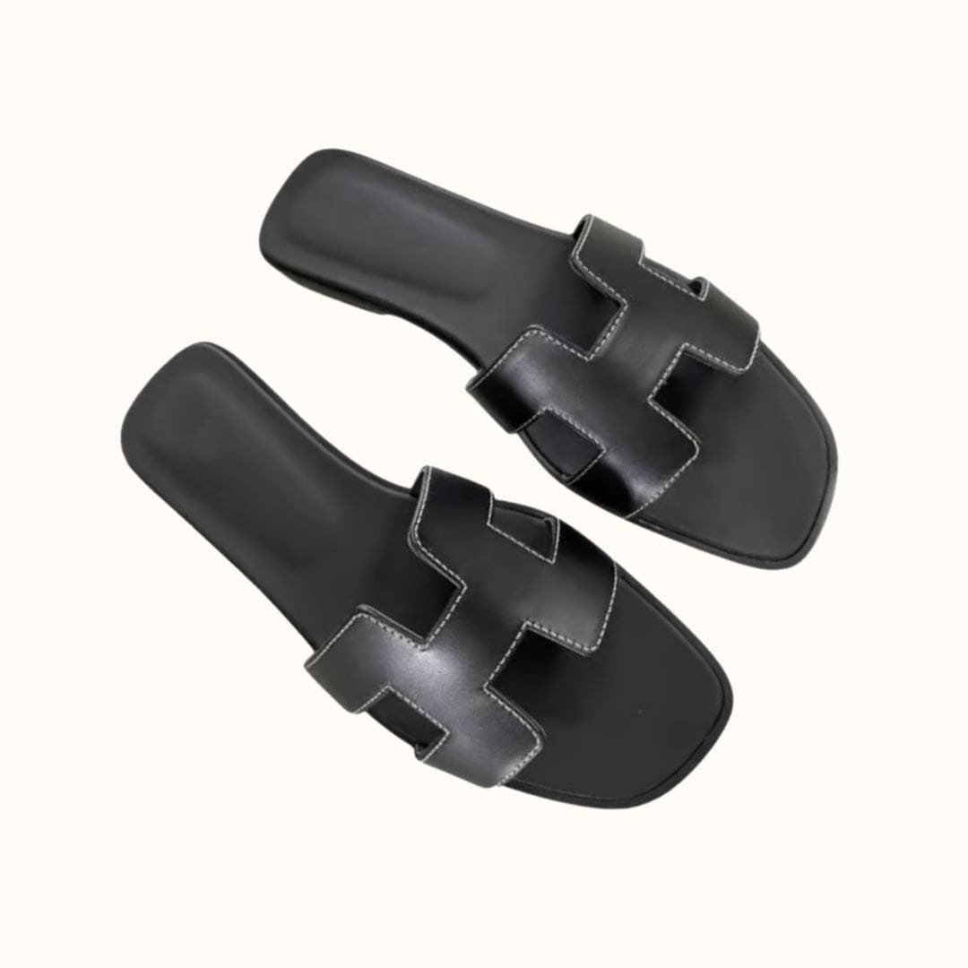 Elegant Flat Sandals for Women