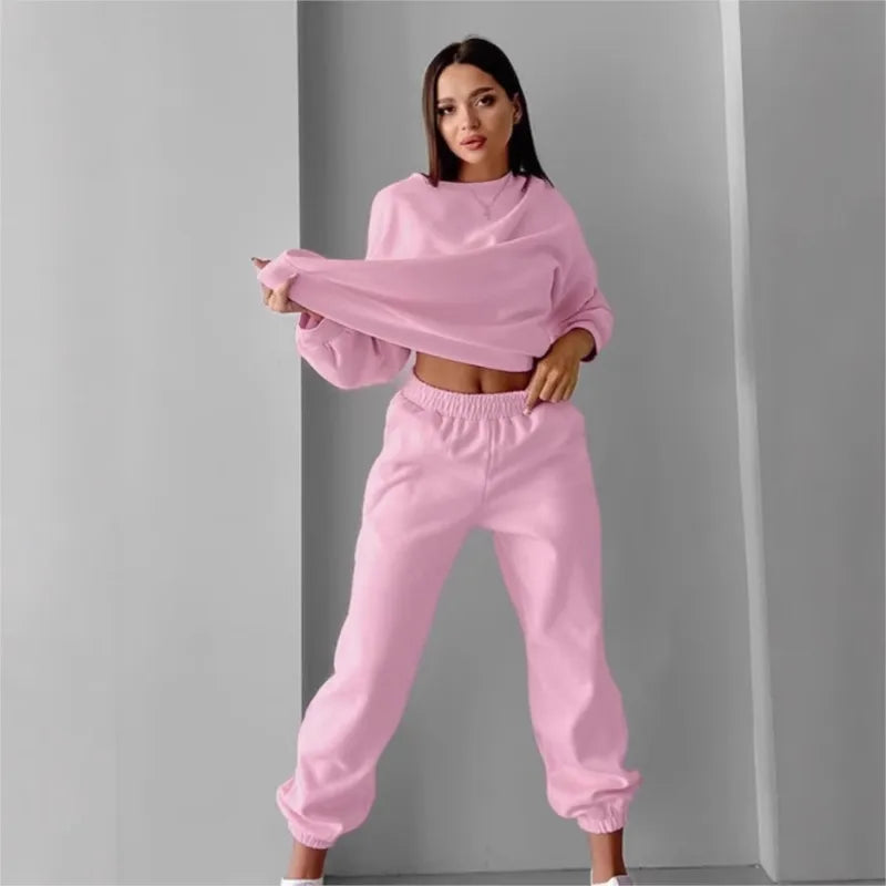 Two-piece pink velvet set with round neck sweatshirt for Women