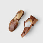Low-heeled sandals for women