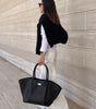 Oversized Luxury Handbag with Golden Closure for Women