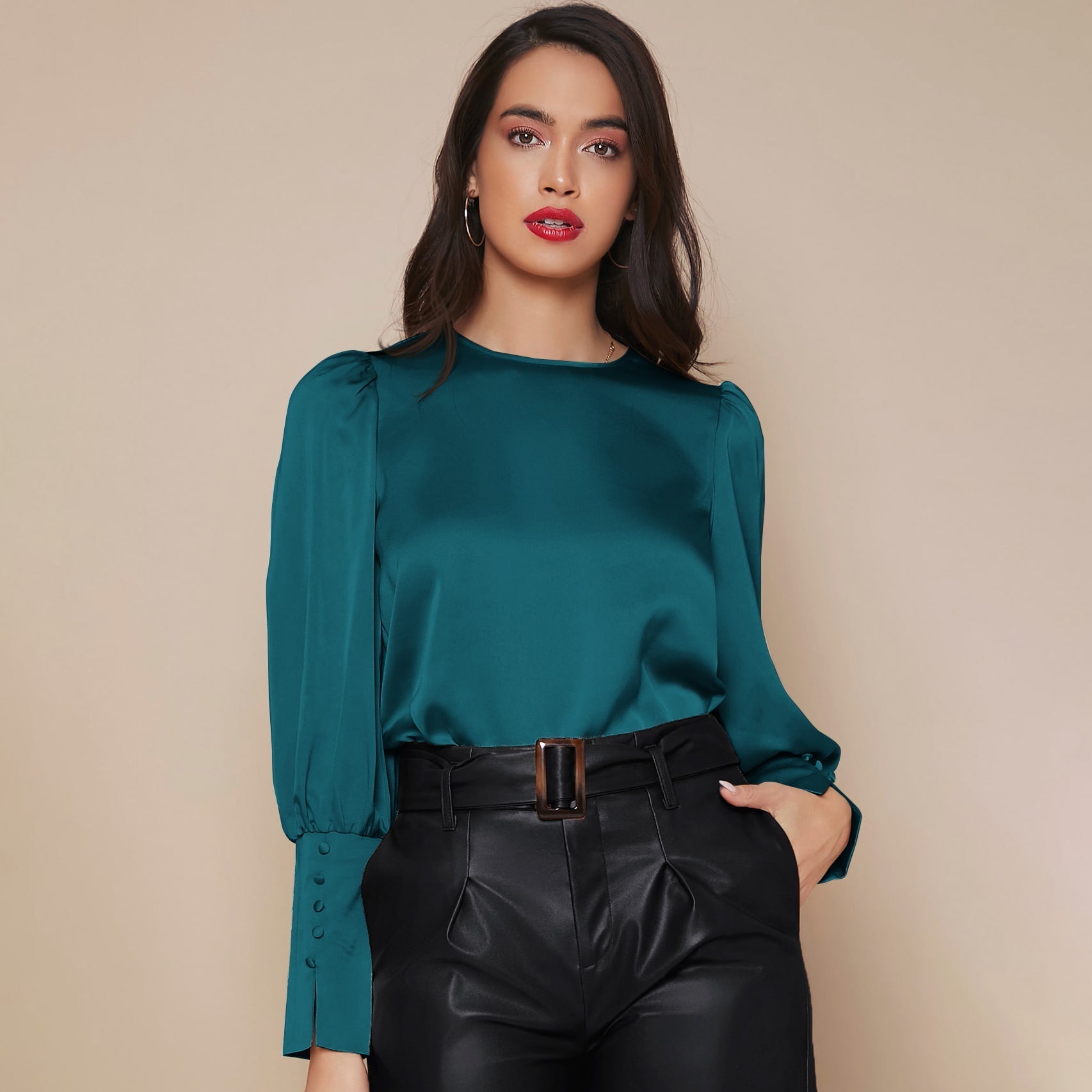 Chemise Satin à Manches Longues pour Femme - Emilia Lane