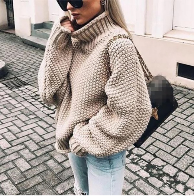 Oversized cotton turtleneck sweater in chunky knit