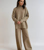Ensemble pull à col roulé avec pantalon pour femme - Emilia Lane