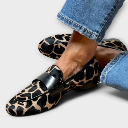 Mocassins imprimés léopard en suède pour femmes - Emilia Lane