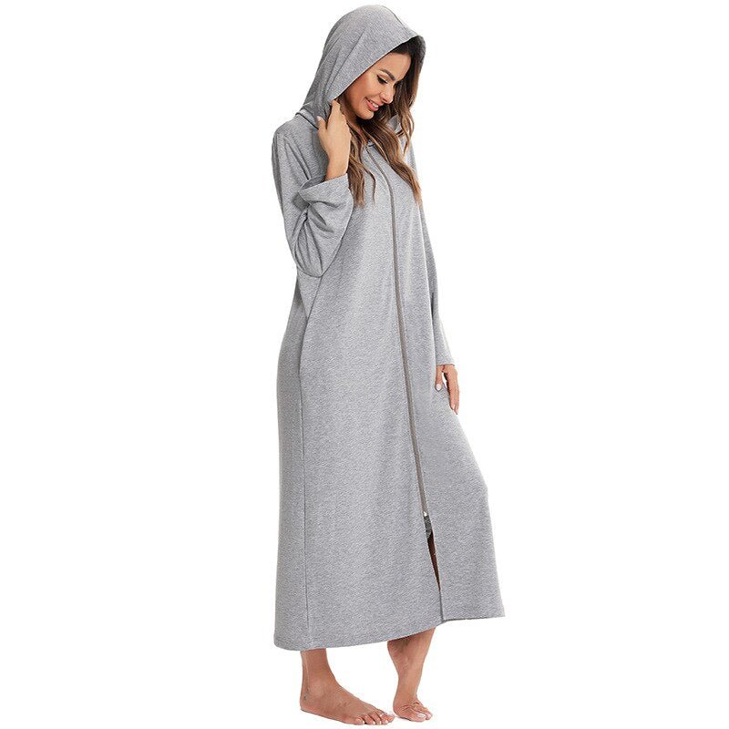 Robe de nuit zippée à capuche pour femmes - Emilia Lane