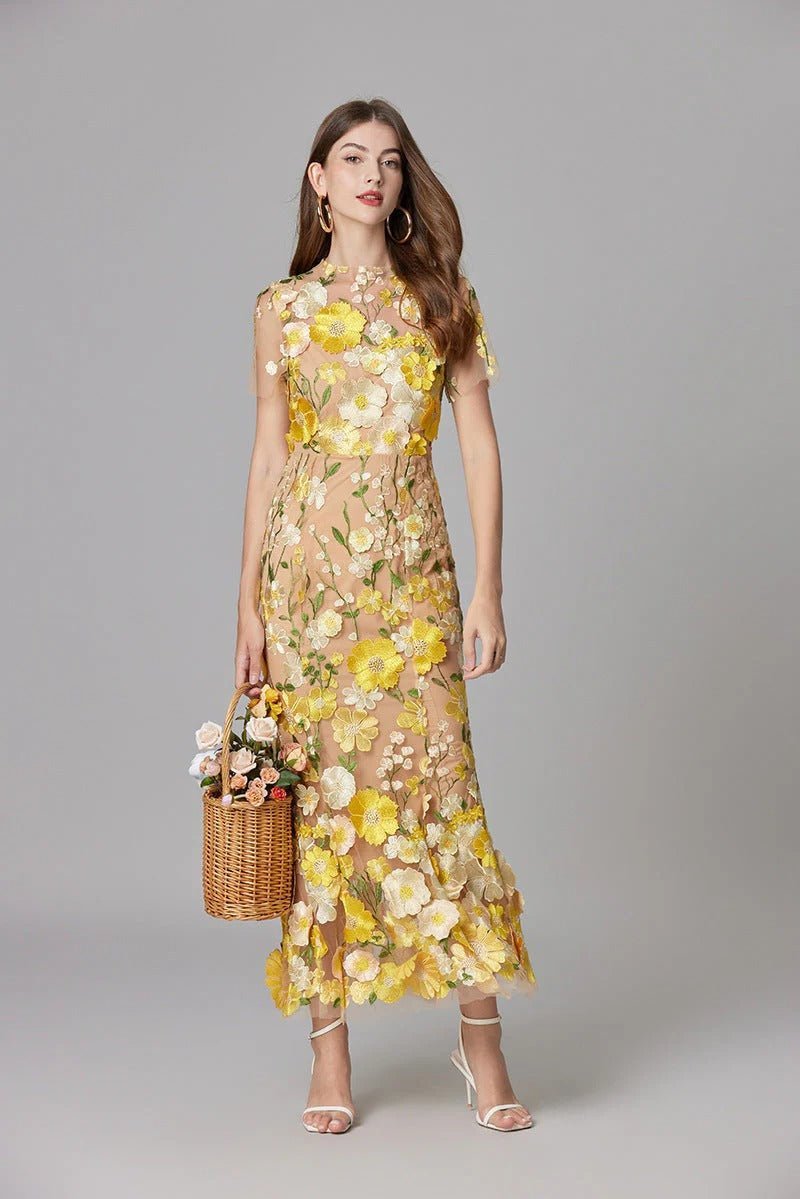 Robe Longue sans Manches à Appliqué Floral pour Femme | Idéale pour les Sorties - Emilia Lane