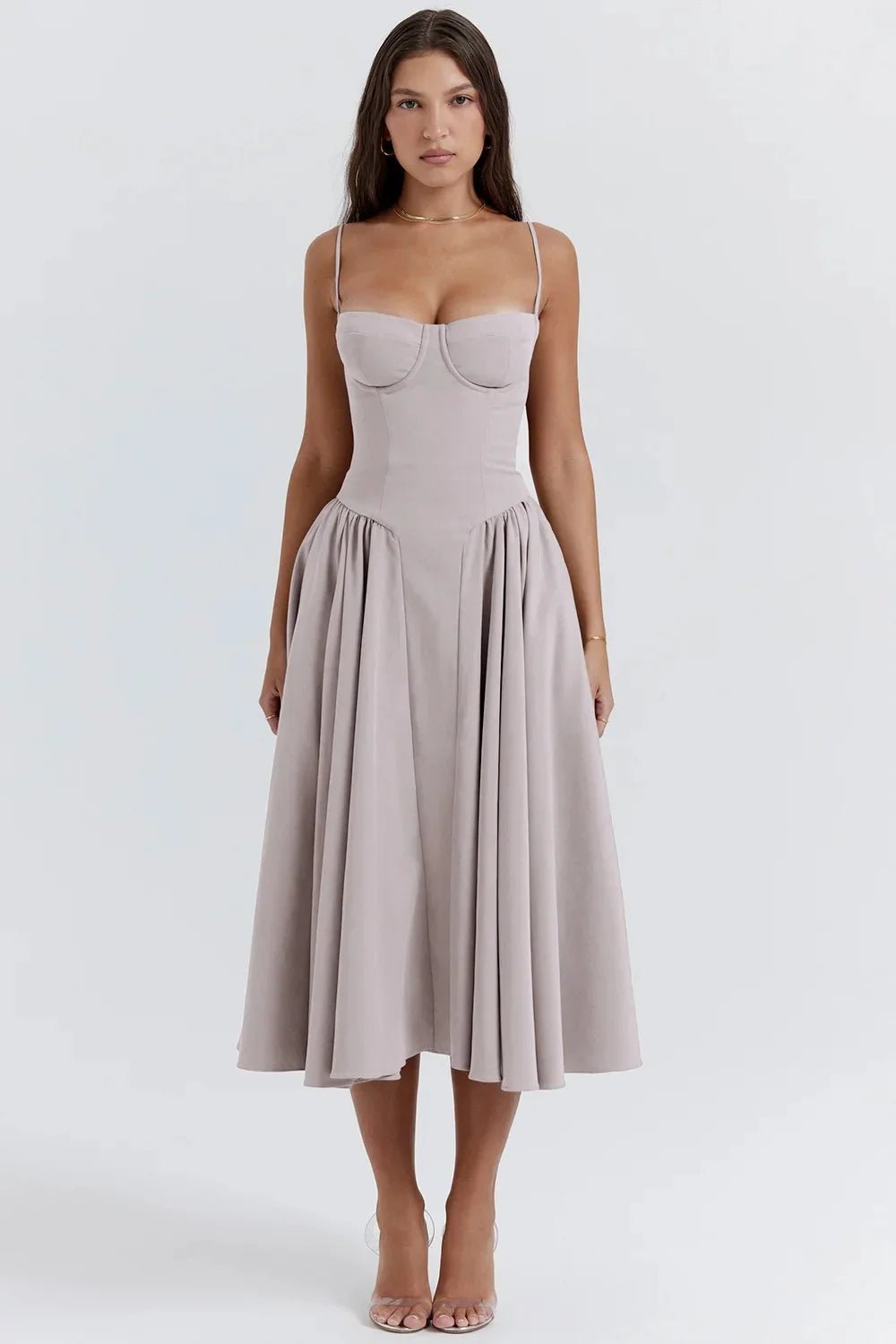 Robe Midi à Träger Ajustée et Plissée pour Femme | Idéale pour les Sorties - Emilia Lane