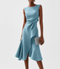 Robe Midi Sans Manches à Détail Drapé pour Femme | Idéale pour les Sorties - Emilia Lane