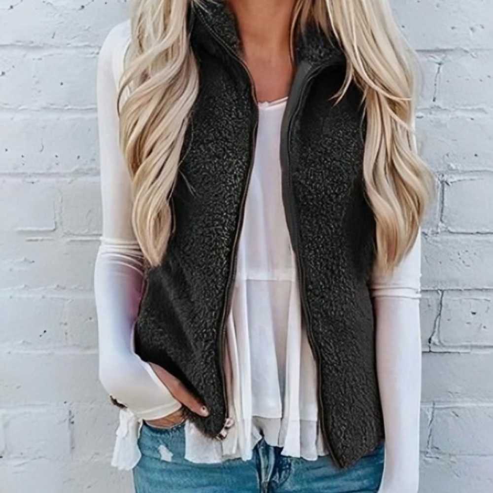 Women's Zip-Up Sleeveless Fleece Vest